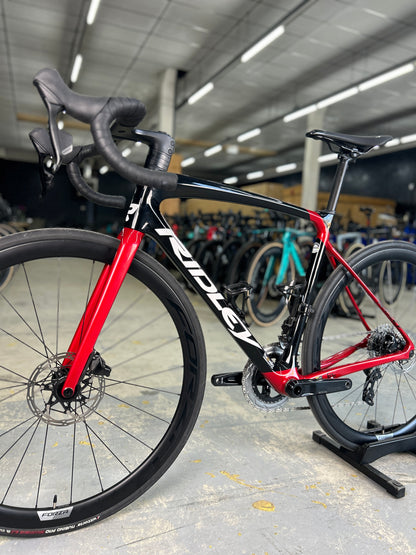 Ridley Fenix SLiC AXS Carbon Racefiets