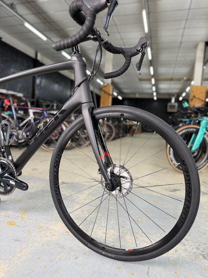 Trek Domane SL6 Carbon Road Bike