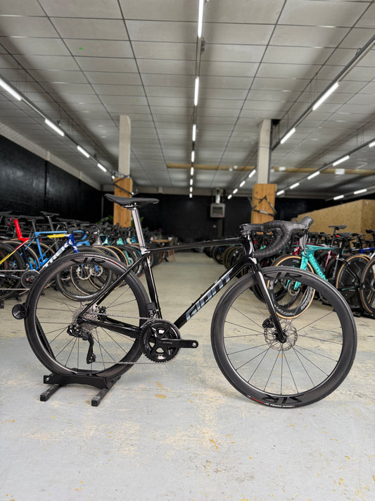 Giant TCR Advanced Di2 Carbon Racefiets