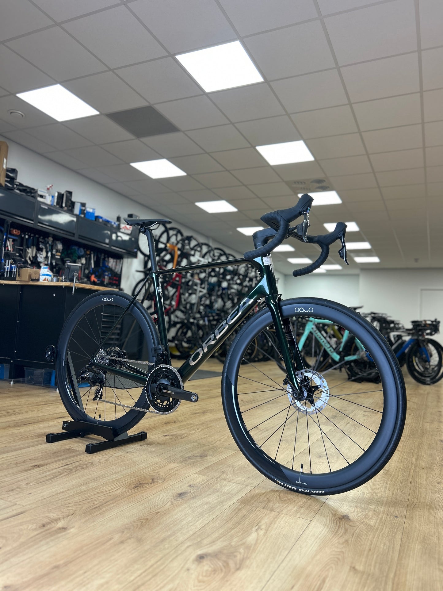 0km Showroom Model Orbea ORCA M21eTEAM PWR AXS Carbon Racefiets