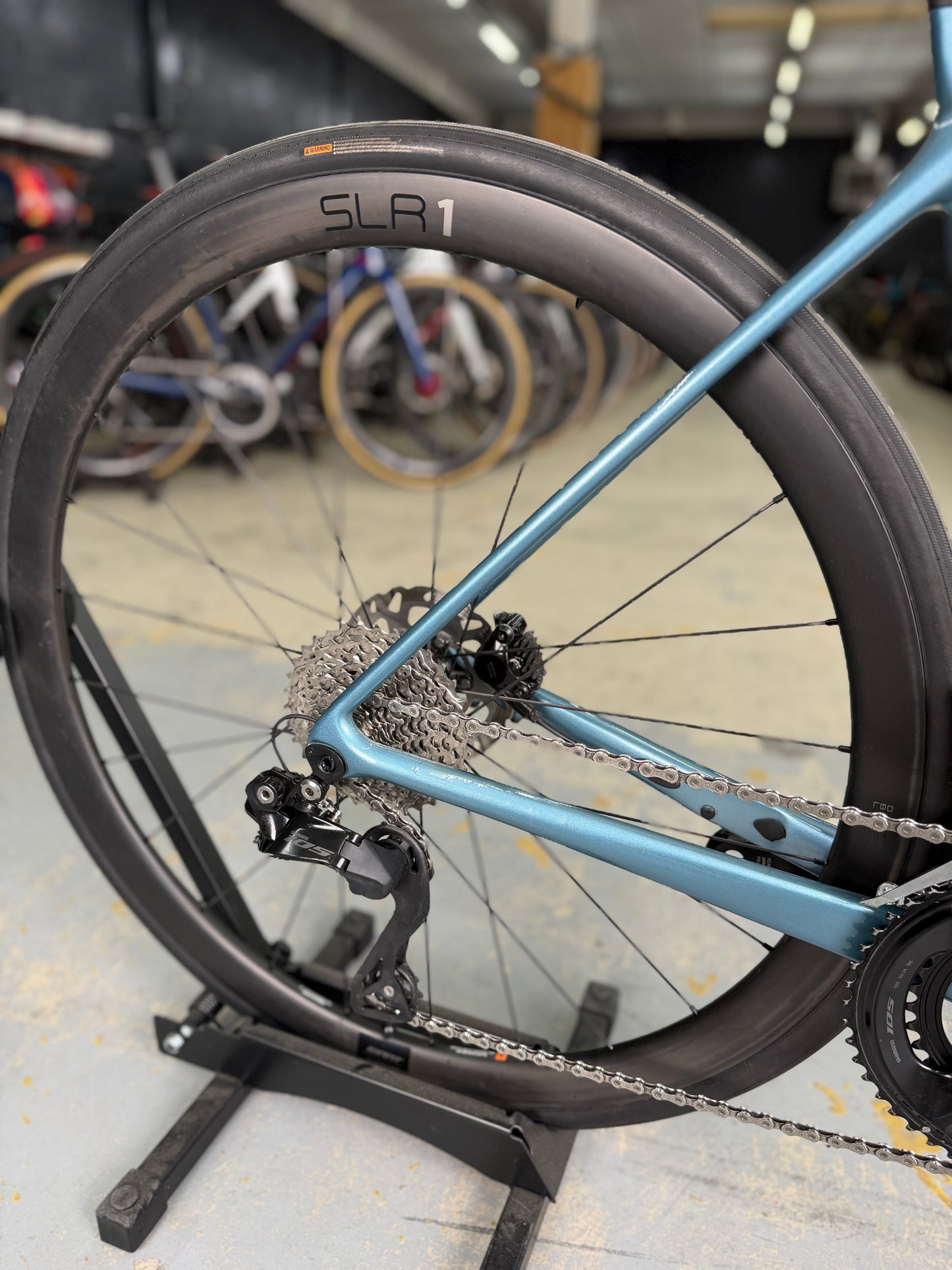 Giant TCR Advanced Pro Di2 Carbon Road Bike
