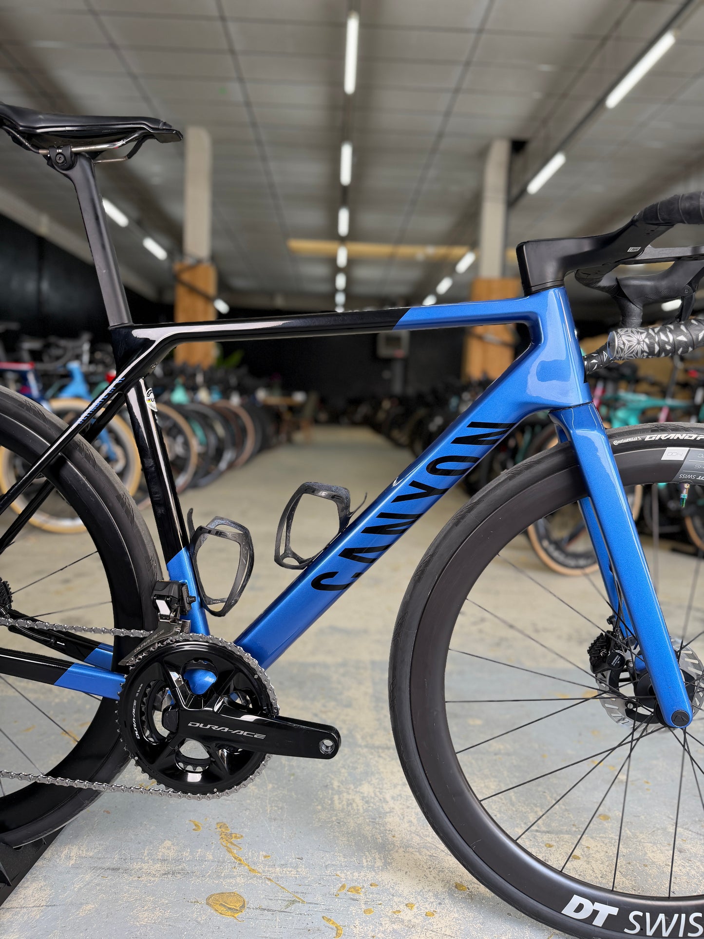 Canyon Ultimate Di2 Dura Ace Carbon Racefiets