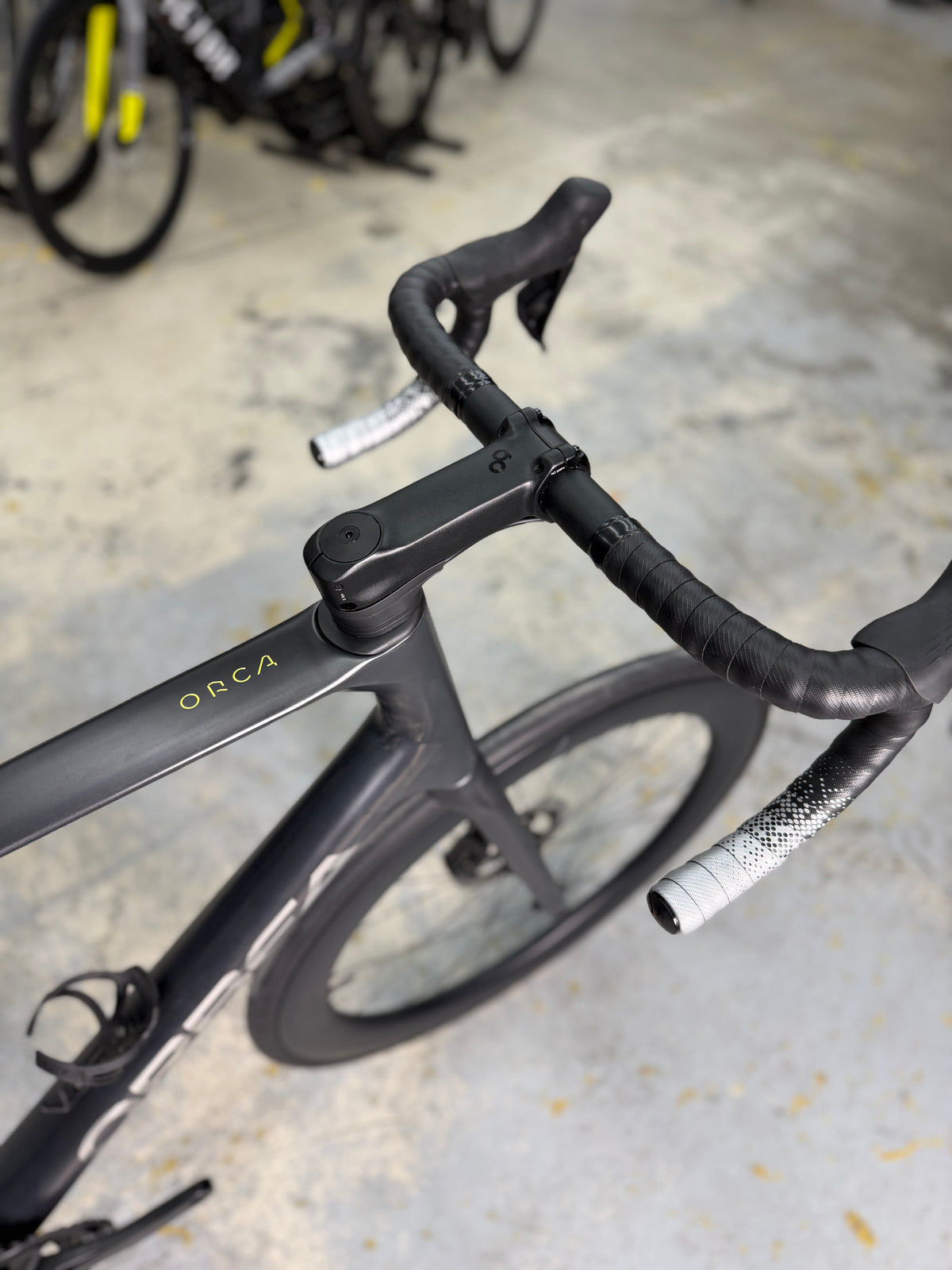 100km Orbea Orca M30i Di2 Carbon Racefiets