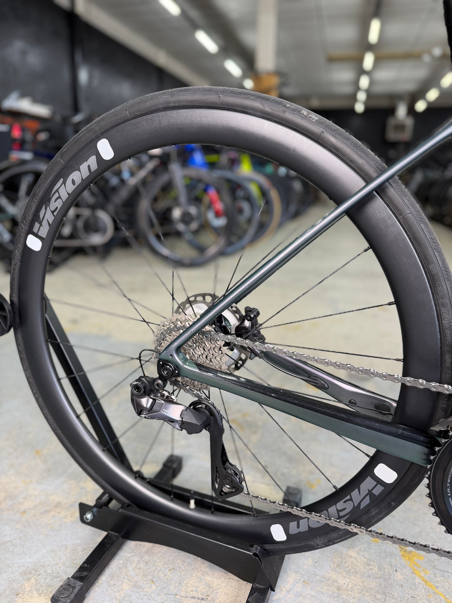 Giant Defy Advanced Pro 1 Di2 Carbon Road Bike