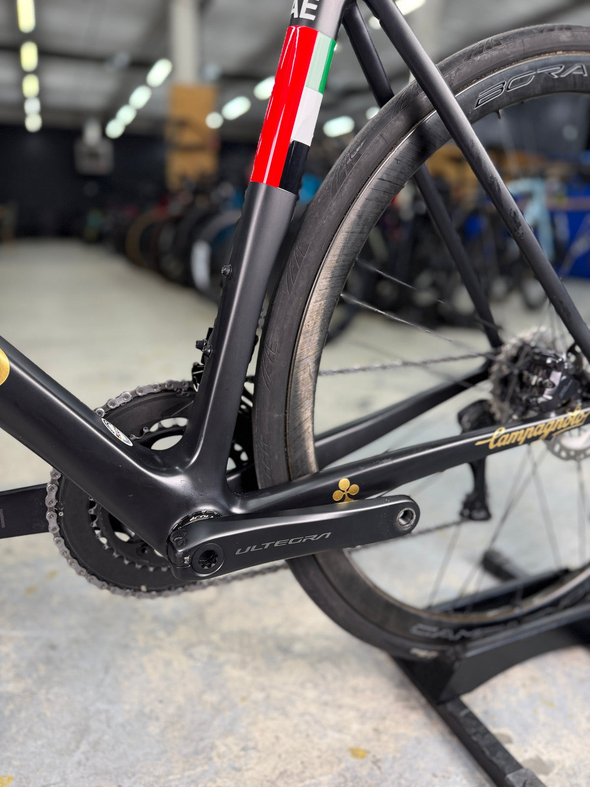 Colnago V3 Di2 UAE Team Carbon Racefiets