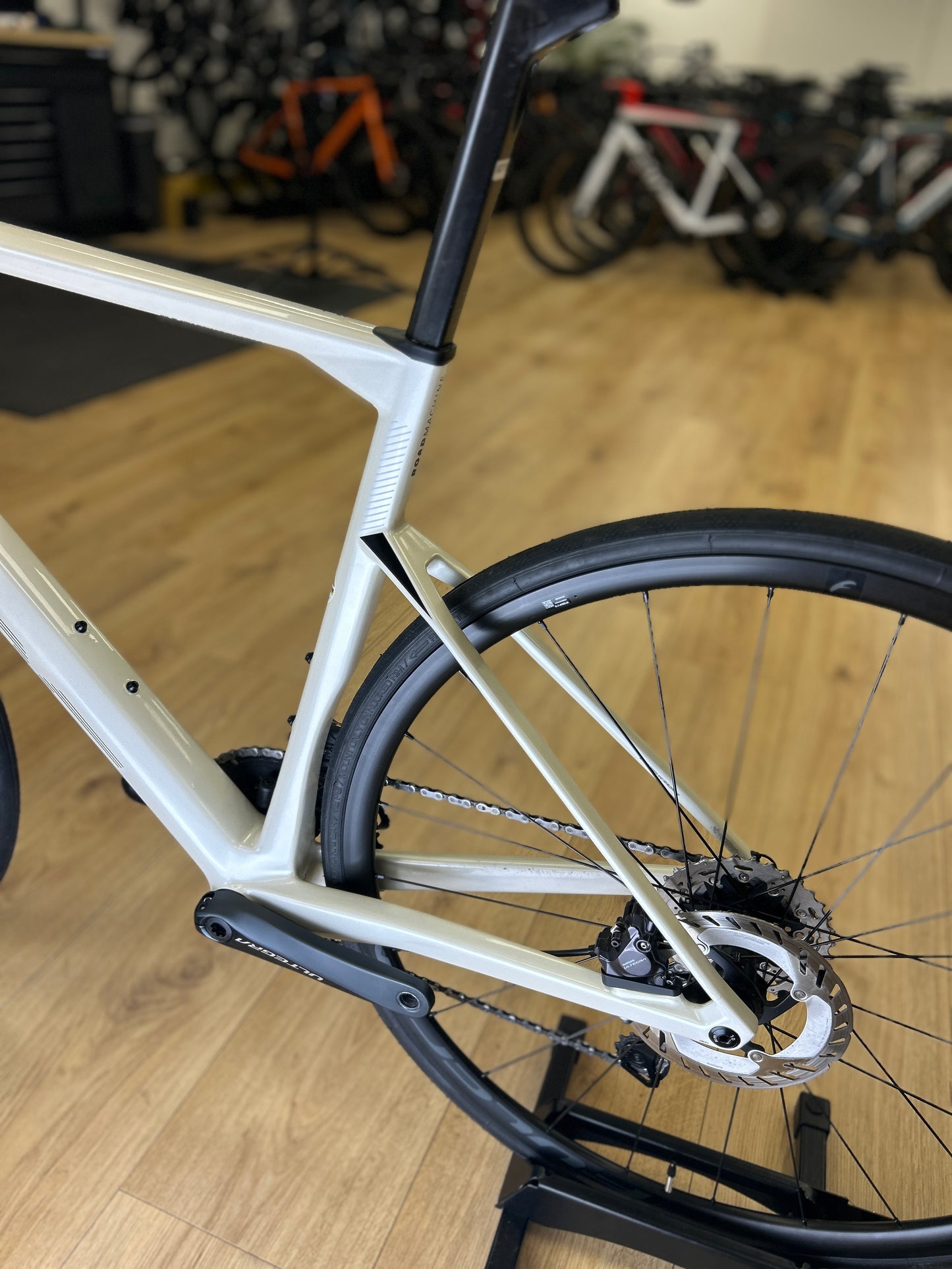 BMC Roadmachine Di2 Carbon Racefiets