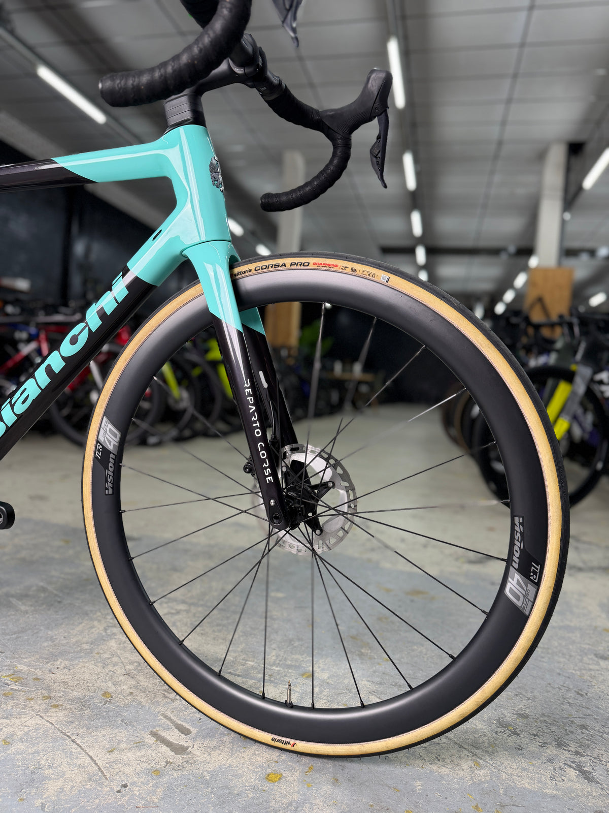 Bianchi Specialissima Pro Di2 Carbon Racefiets