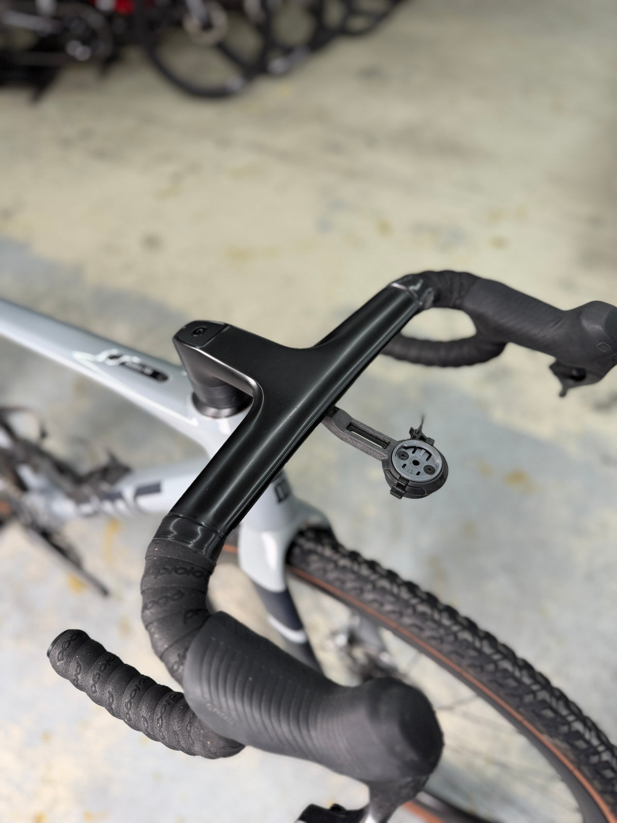 BMC Kaius 01 ONE SRAM RED eTap Gravel Fiets