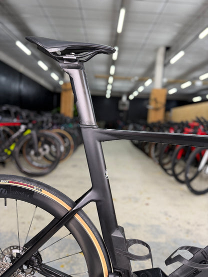 BMC Timemachine ROAD 01 Di2 Carbon Racefiets