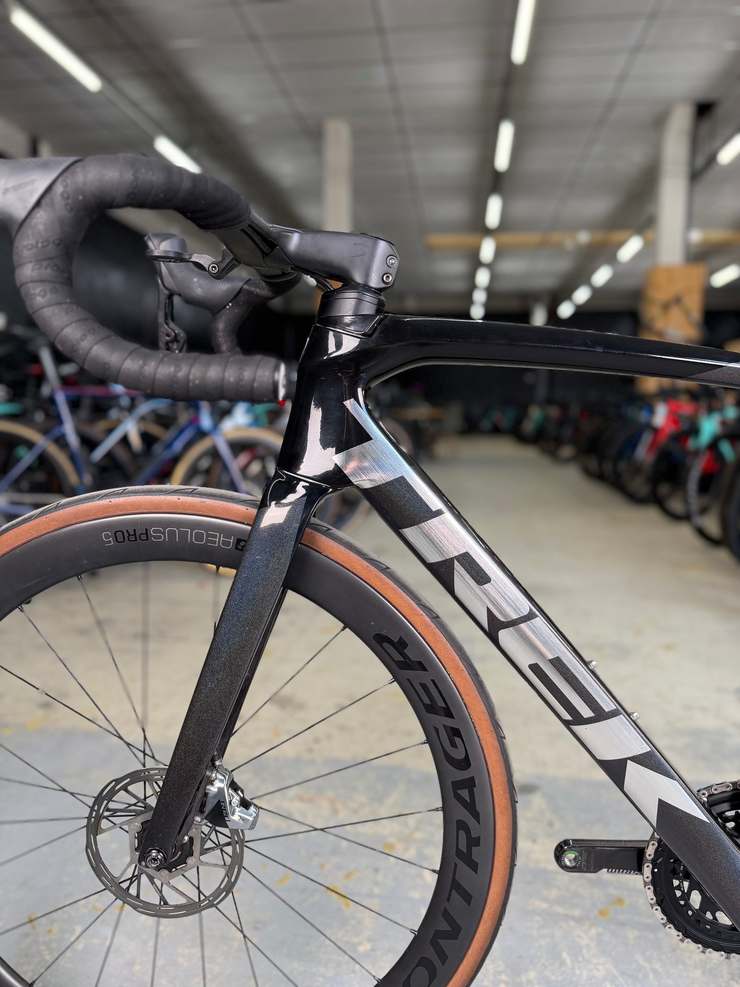 Trek Emonda SLR eTap Red Carbon Racefiets