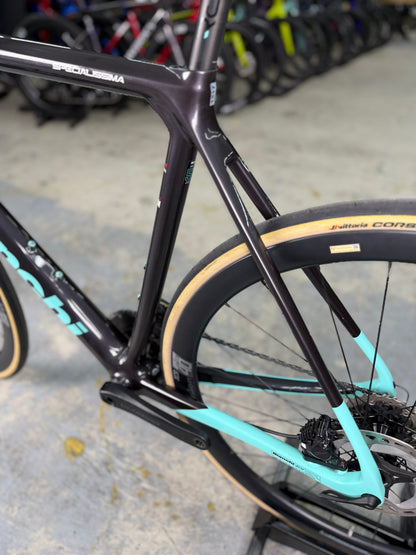 Bianchi Specialissima Pro Di2 Carbon Racefiets