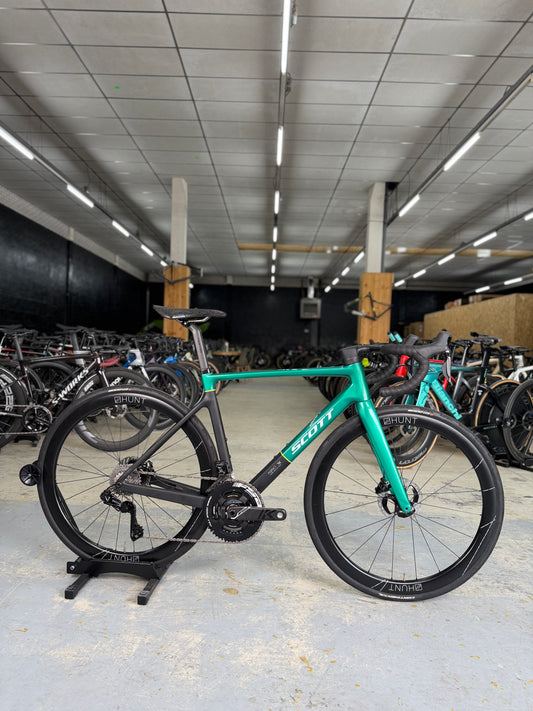 Scott Addict RC Di2 Aston Martin Carbon Racefiets