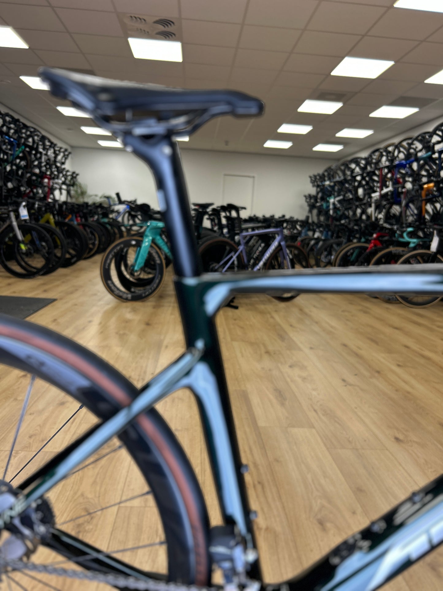 Apex AeroDyne Di2 Carbon Racefiets