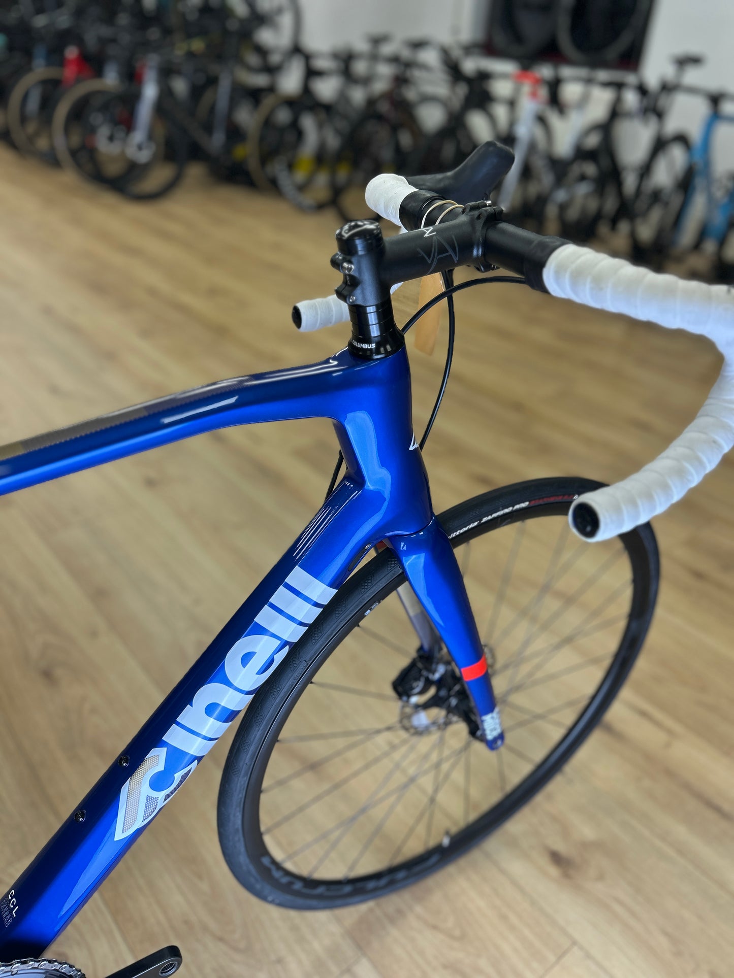 0km Showroom Model Cinelli Superstar Di2 Carbon Racefiets