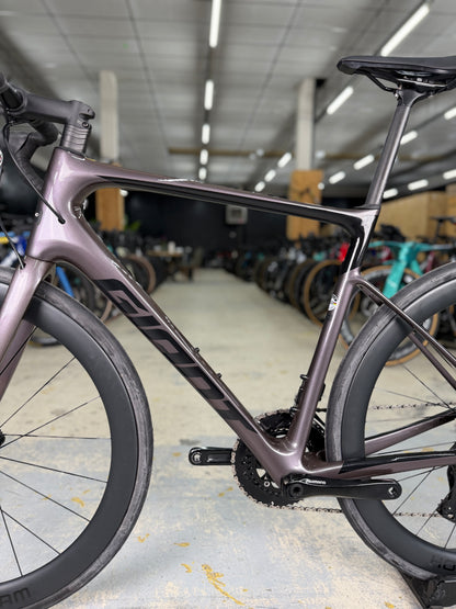Giant Defy Advanced Di2 Carbon Racefiets