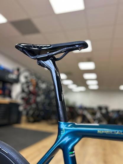 Bianchi Specialissima CV Di2 Carbon Road Bike