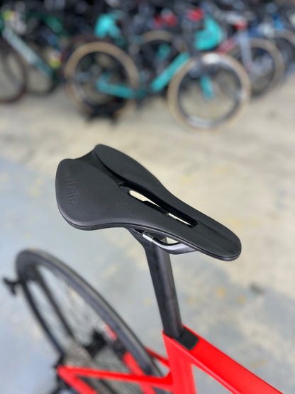 NEW BMC Teammachine SLR Di2 Carbon Road Bike