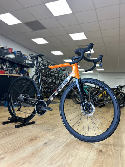 Trek Emonda SL7 AXS Carbon Road Bike