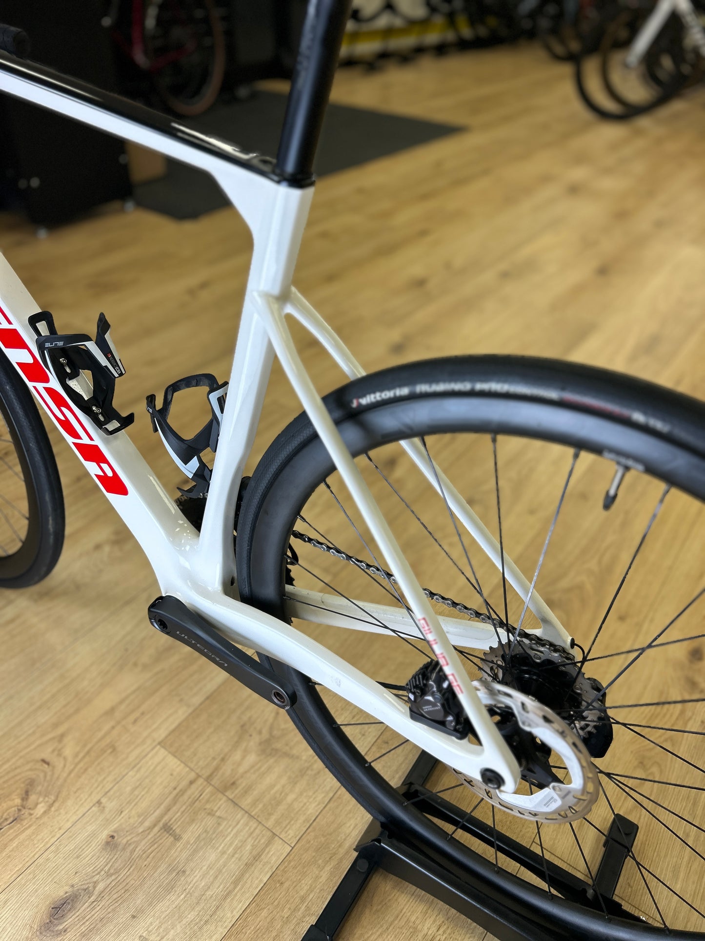 Sensa Giulia Di2 Carbon Racefiets