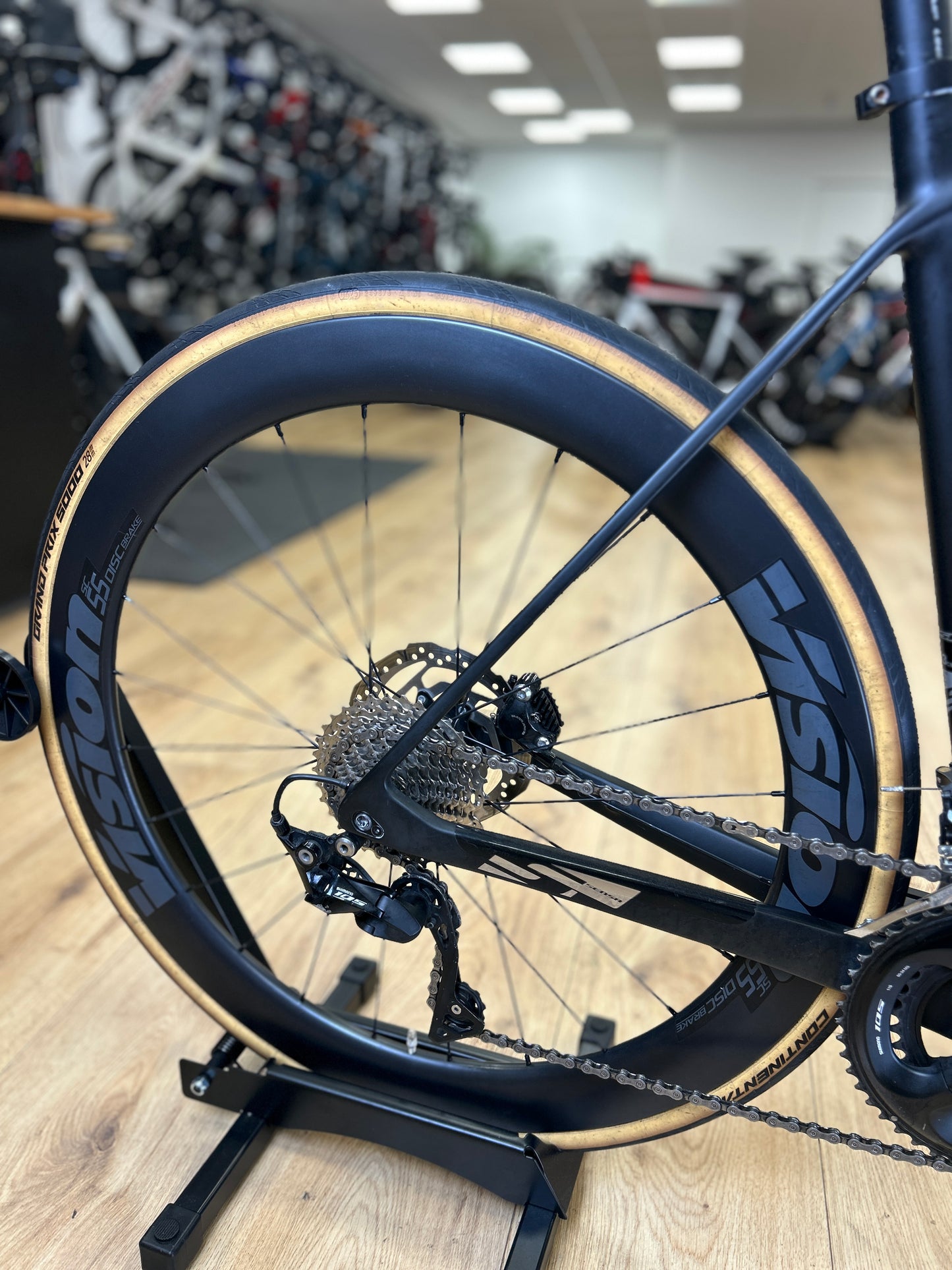 Sensa Giulia Carbon Racefiets