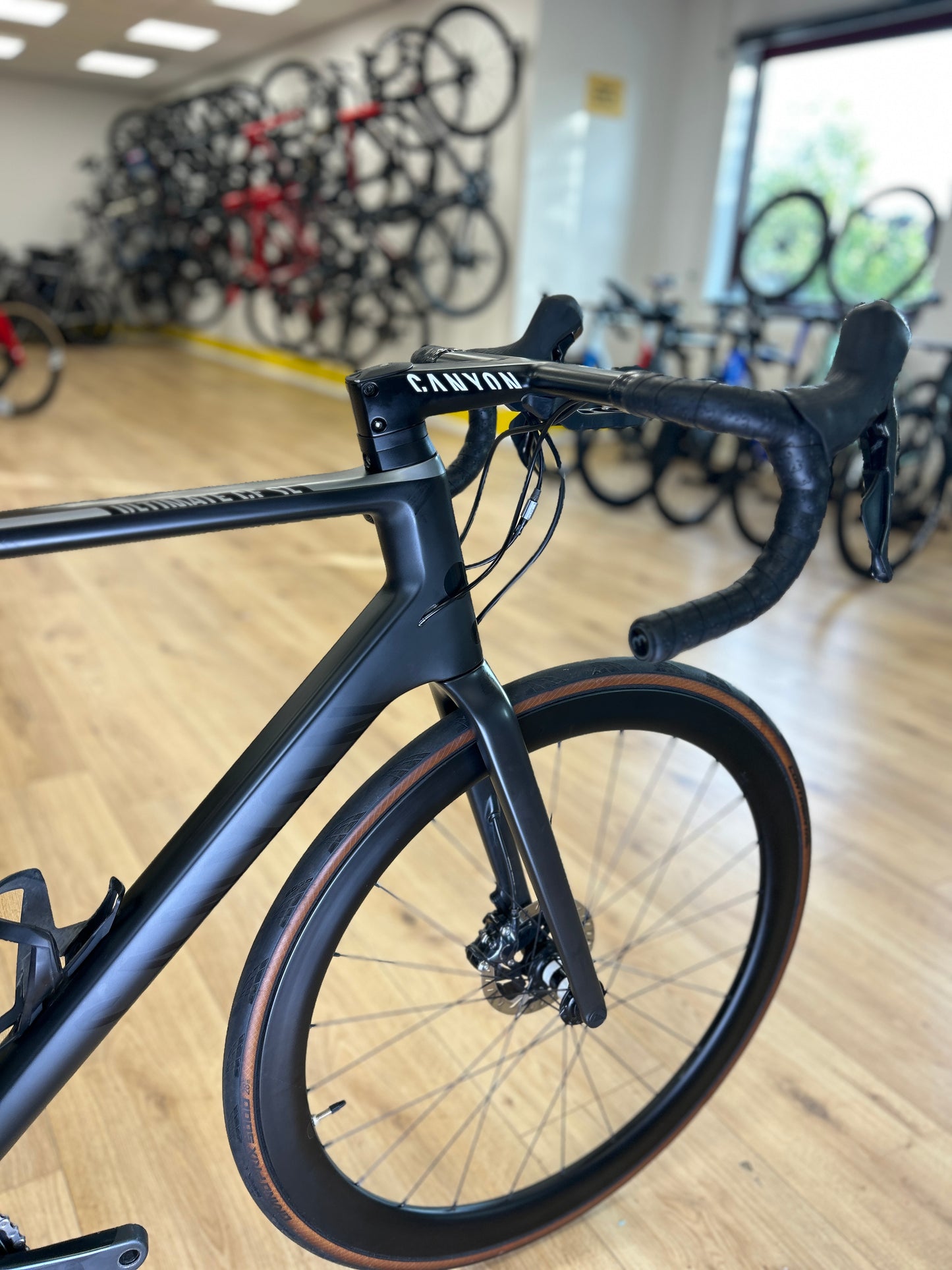 Canyon Ultimate CF SL Disc Carbon Racefiets