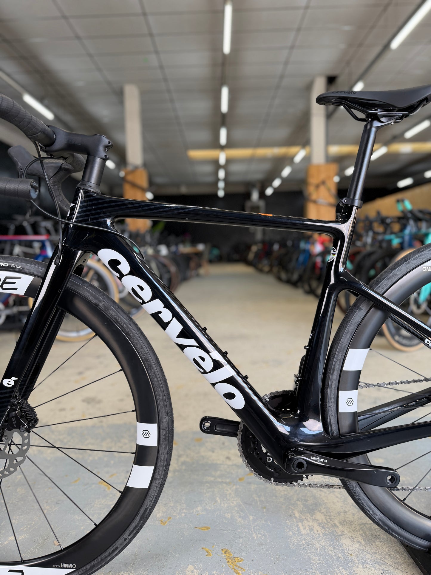 NEW Cervélo Caledonia Di2 Carbon Road Bike