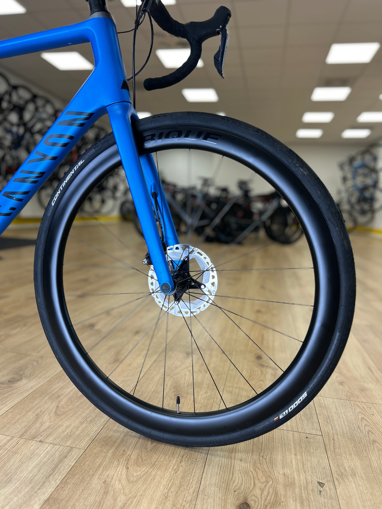 Canyon Endurace CF SL8 Di2 Carbon Disc Racefiets