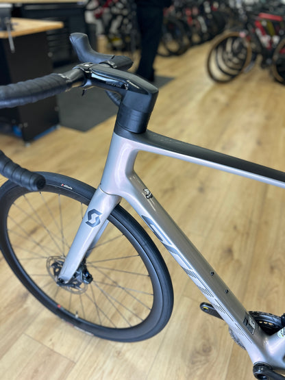 Scott Addict RC10 AXS Carbon Road Bike