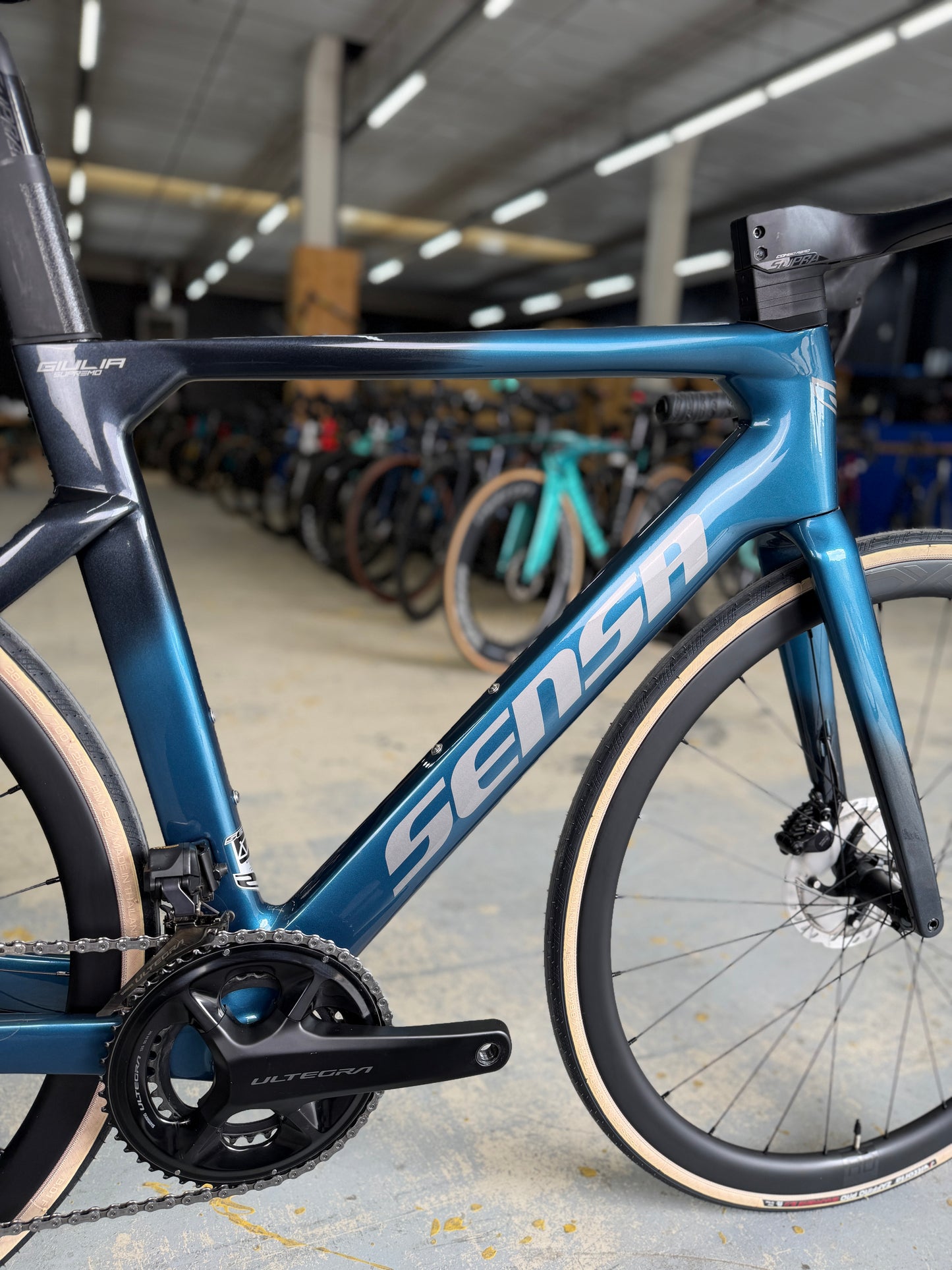 Sensa Giulia Supremo Di2 Carbon Road Bike