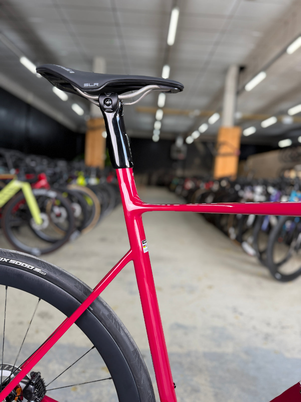 NIEUW Factor O2 VAM Di2 Carbon Racefiets