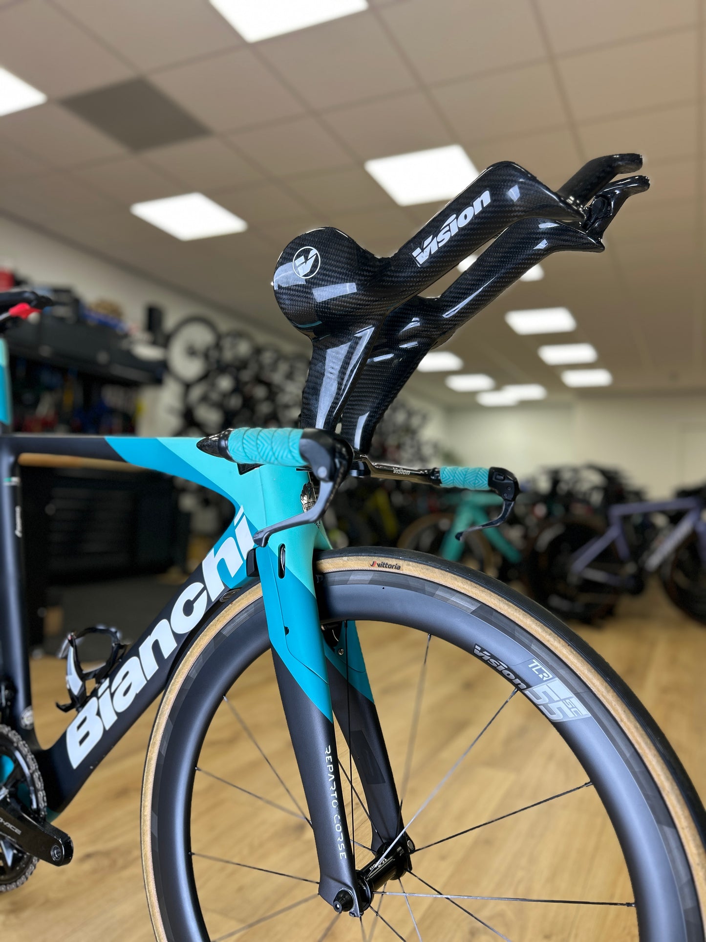 Bianchi Aquila CV Di2 Carbon Racefiets