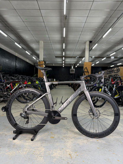 Merida Reacto 9000 SRAM RED eTap Carbon Road Bike