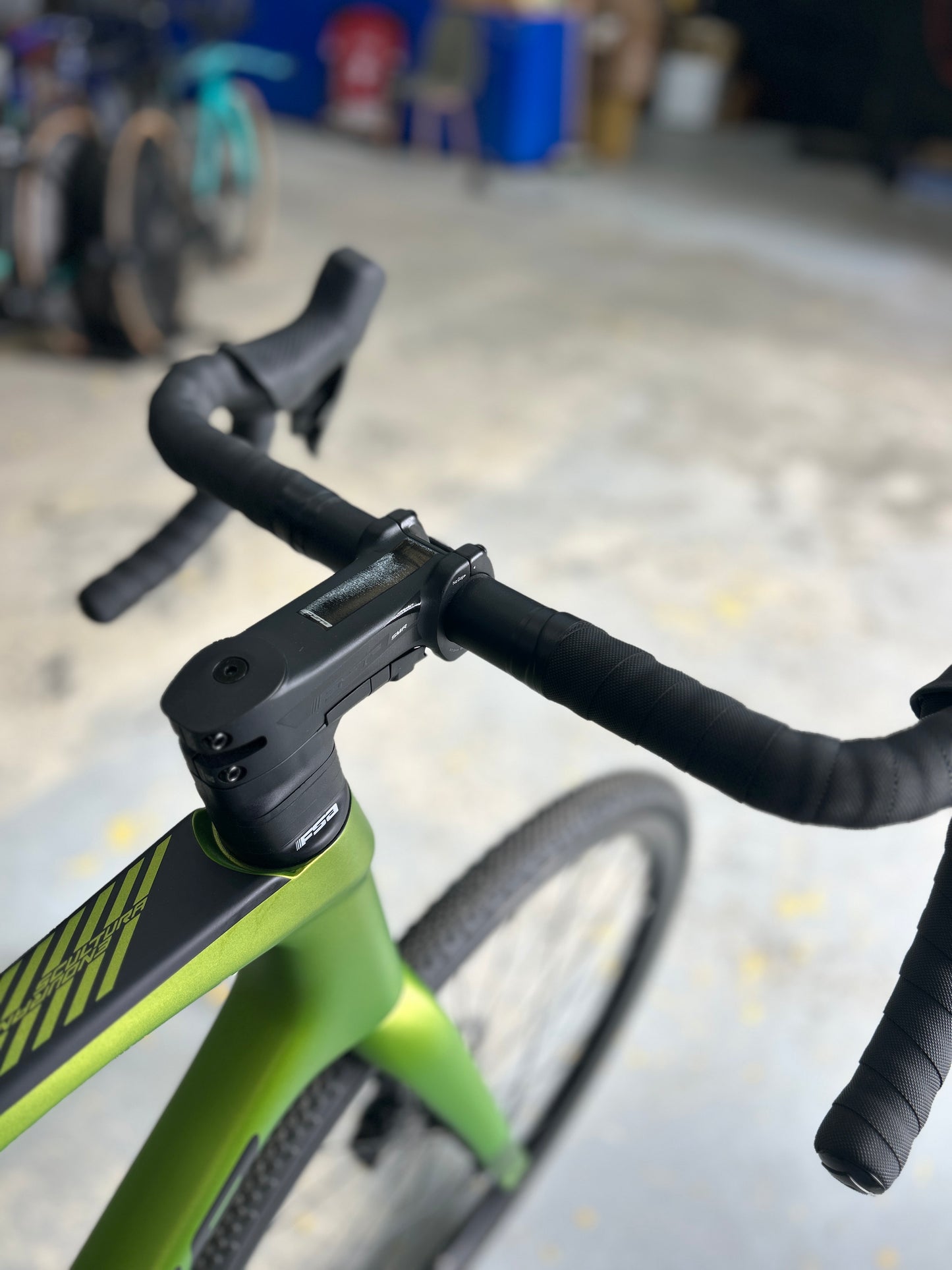Showroom Model Merida Scultura Endurance GR 8000 Carbon Road Bike