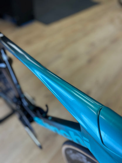 Bianchi Aquila RC Disc Di2 Carbon TT