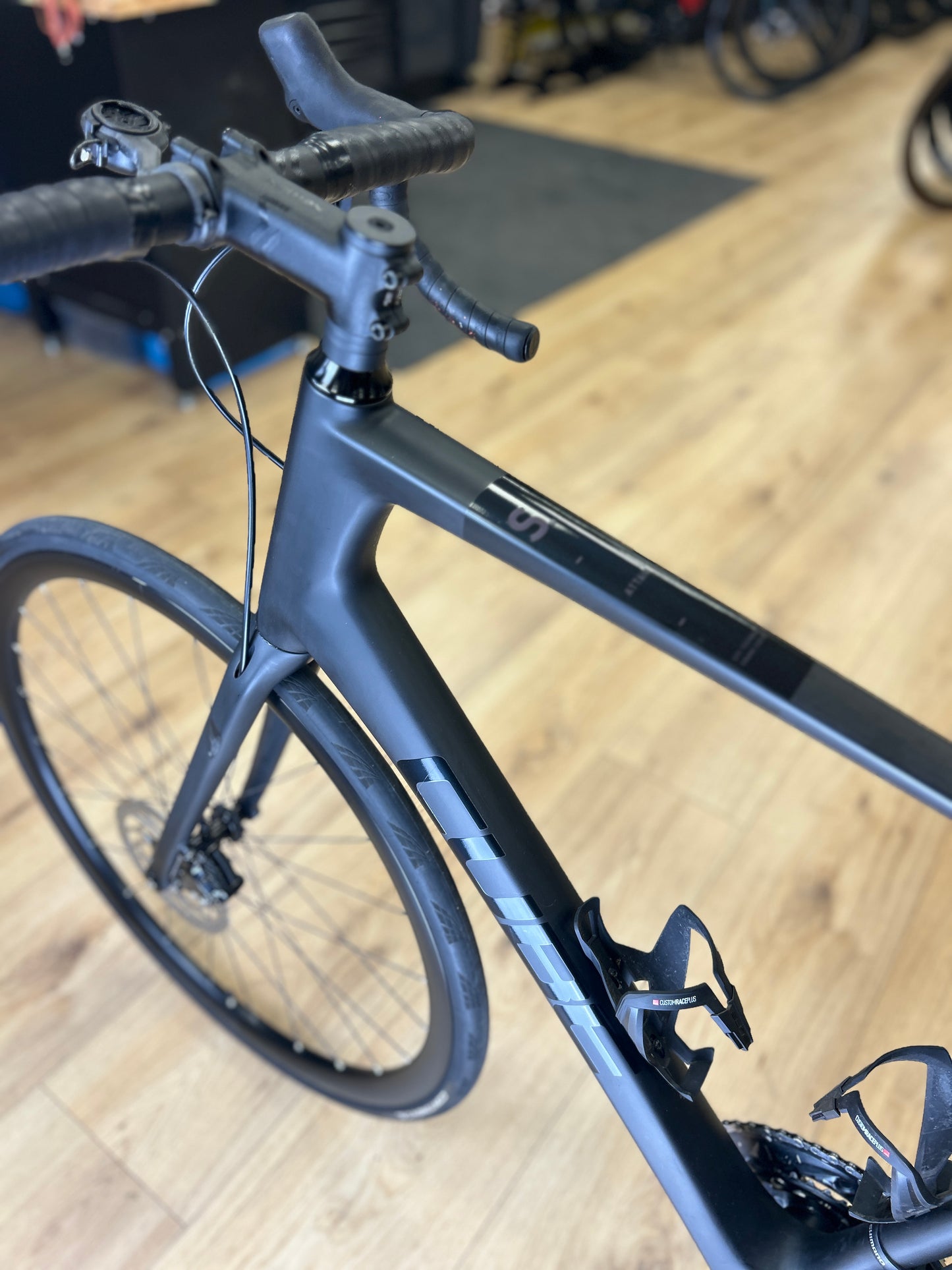 Cube Attain GTC Di2 Carbon Road Bike