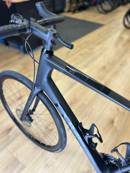 Cube Attain GTC Di2 Carbon Road Bike