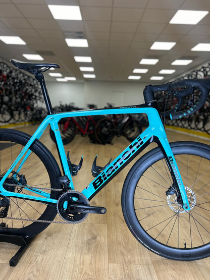 Bianchi Infinito CV Full Carbon Force AXS Racefiets