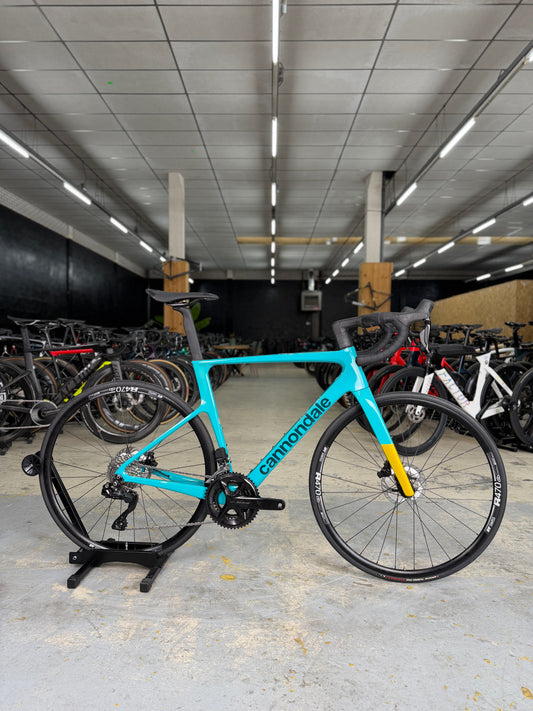 NEW Cannondale SuperSix EVO 3 Di2 Carbon Road Bike