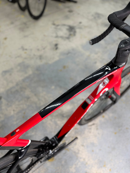 Pinarello F eTap Red Carbon Racefiets