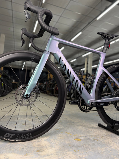 1000km Canyon Aeroad CF SLX AXS Carbon Racefiets