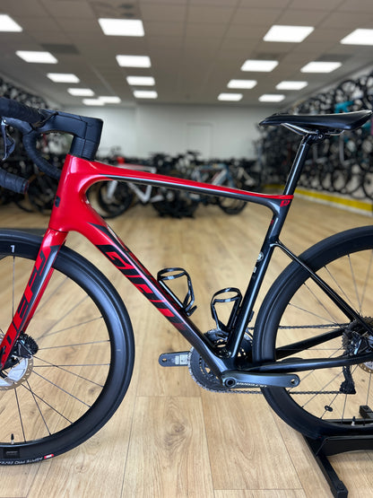 Giant Defy Pro Di2 Carbon Racefiets