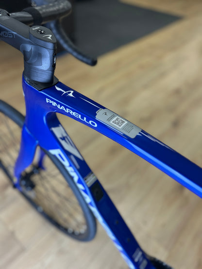 NEW 0km Pinarello F1 Carbon Race Bike