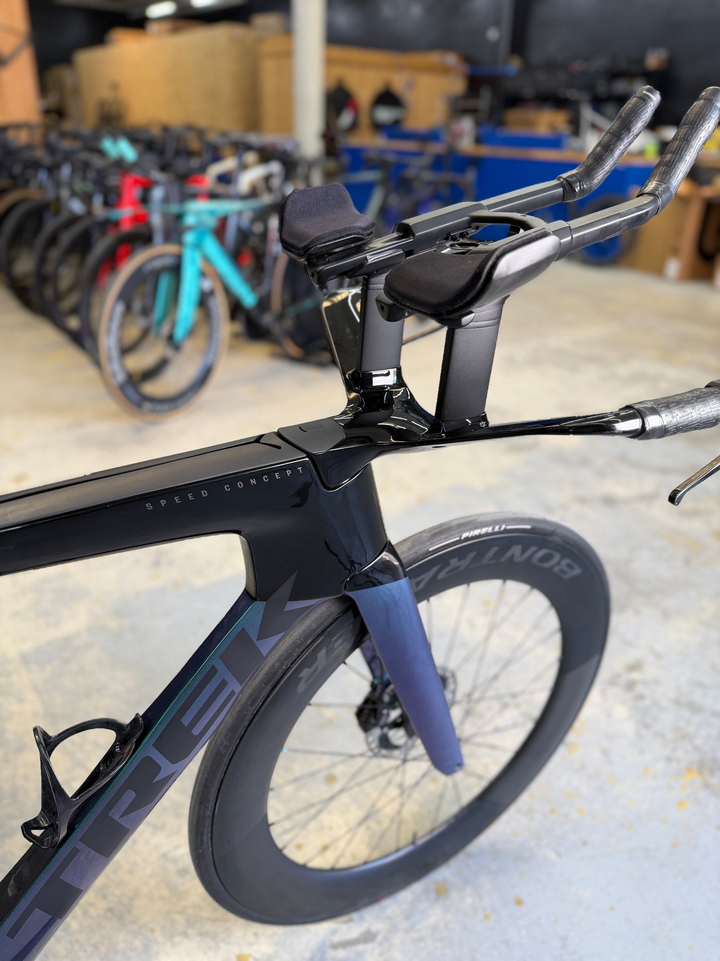 500km Trek Speed Concept SLR9 Dura Ace Di2 Carbon TT