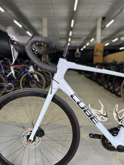 Cube Attain Carbon Racing Bike