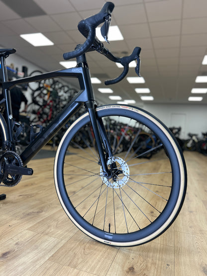 BMC Roadmachine 01 Di2 Carbon Racefiets