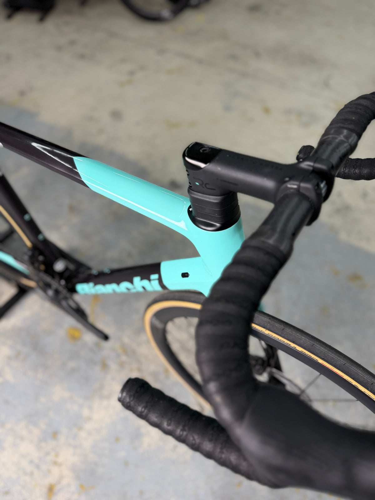 Bianchi Specialissima Pro Di2 Carbon Racefiets