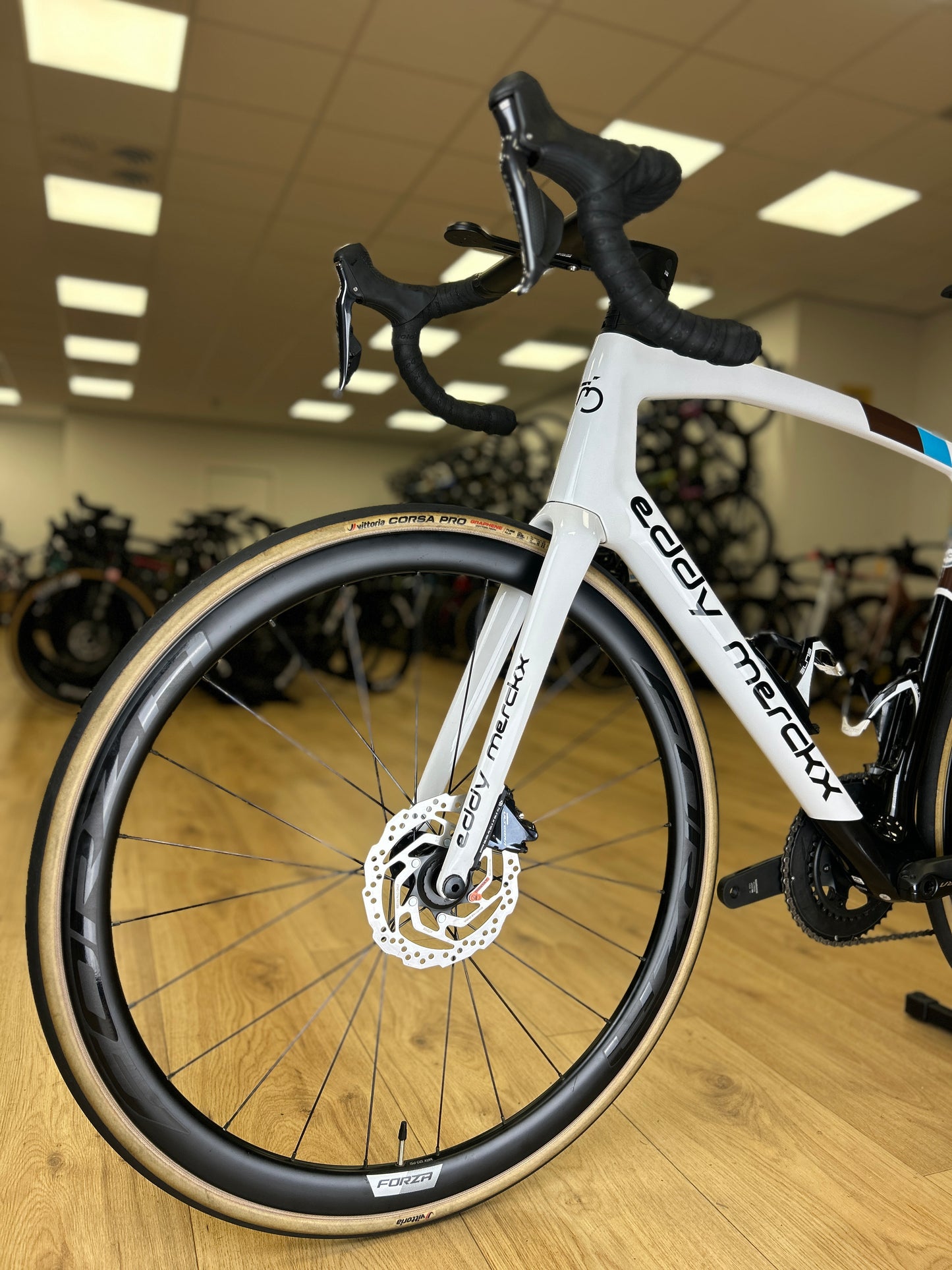 Eddy Merckx 525 Di2 Carbon Racefiets