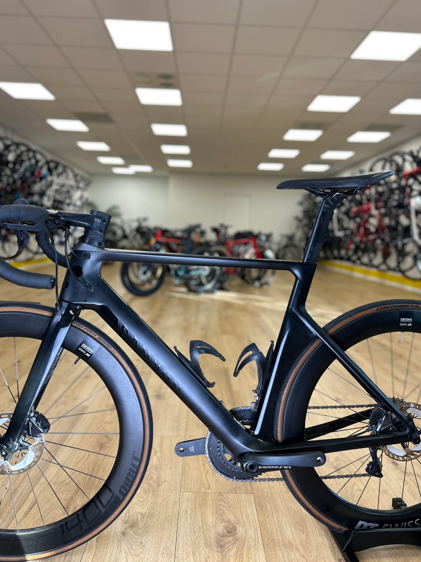 Canyon Aeroad CF SL Di2 Carbon Racefiets