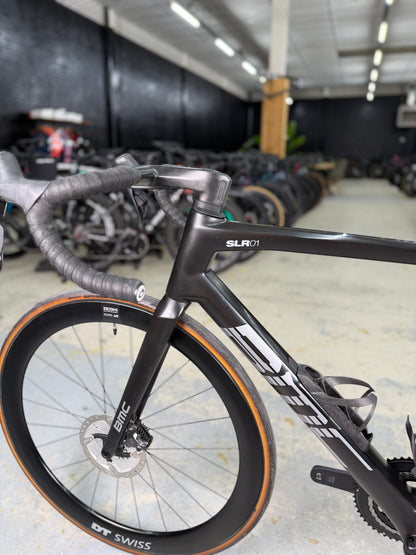 BMC Teammachine SLR 01 Di2 Carbon Road Bike
