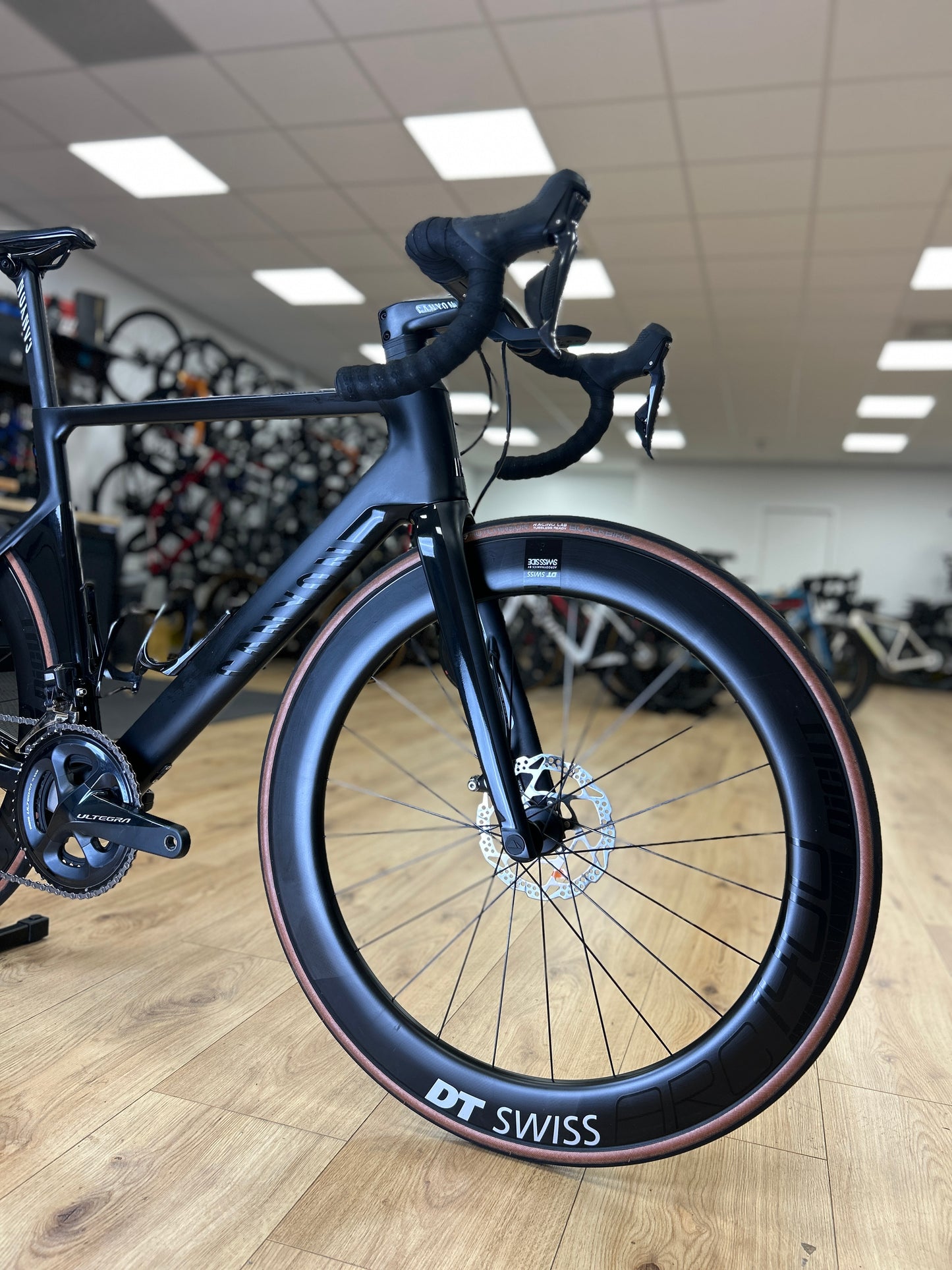 Canyon Aeroad Di2 Carbon Racefiets